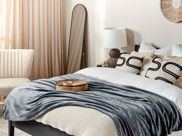 Pledd Grå Polyester 200 x 220 cm Mykt Moderne design Sengeteppe Dekorativt Tilbehør Tekstiler Soverom Stue