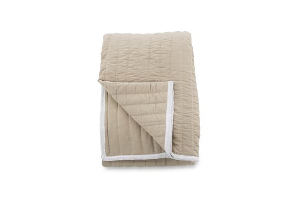 Juni sengetæppe 150x250cm beige, hvid.
