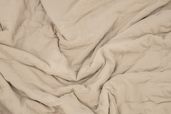 Sally sengetæppe 80x150cm beige.