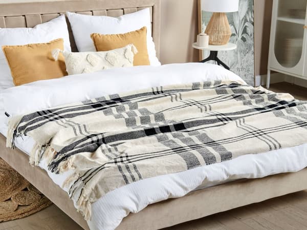 Plaid Hvid Sort Bomuld 130 x 170 cm Blød Hyggetæppe til Sofa Moderne Stribet Varm Bomuldsplaid med Frynser Design Inspiration Senge Plaid