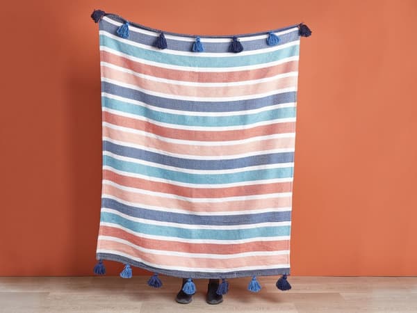 Plaid Multifarvet Polyester 135 x 150 cm Blød Hyggetæppe til Sofa Moderne Stribet Varm Hyggetæppe med Kvaster Design Inspiration Senge Plaid