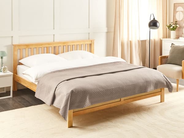 Sengetæppe Taupe Polyesterstof 200 x 220 cm Præget mønster Dekorativt sengetøj Klassisk design Soveværelse