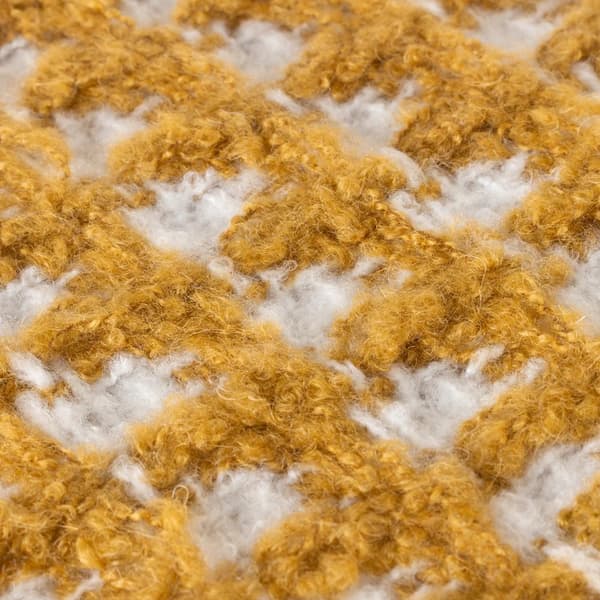 Furn Toasty Waffle Throw
