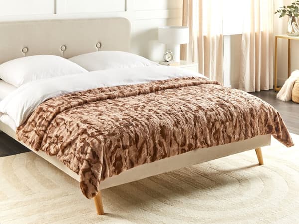 Sengetæppe brun kunstig pels 200 x 220 cm fluffy rektangulær tæppe moderne traditionel stil