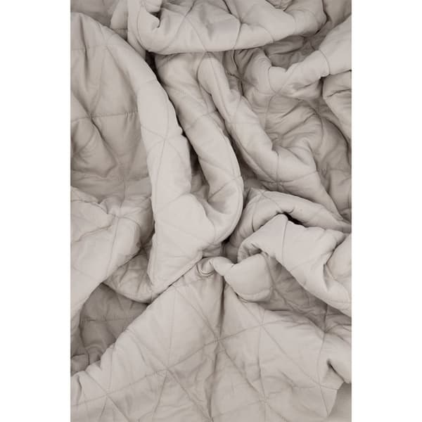 Nilla sengetæppe 260x260cm beige.