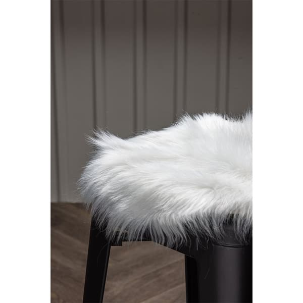 Katy skinn Ø34cm vit.