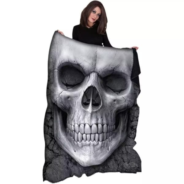 Spiral Direct Fleece Solemn Skull Blanket