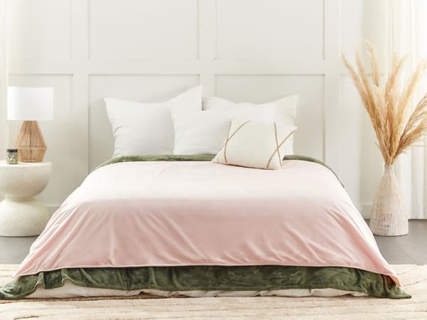 Vektdyne Rosa Polyester 150 x 200 cm Ensfarget mønster Moderne design Soveromstekstil Overtrekk