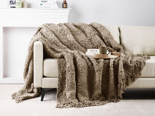 Filt Taupe Bomull och Akryl 220 x 240 cm Vävd Sängpläd med Tofsar Överkast