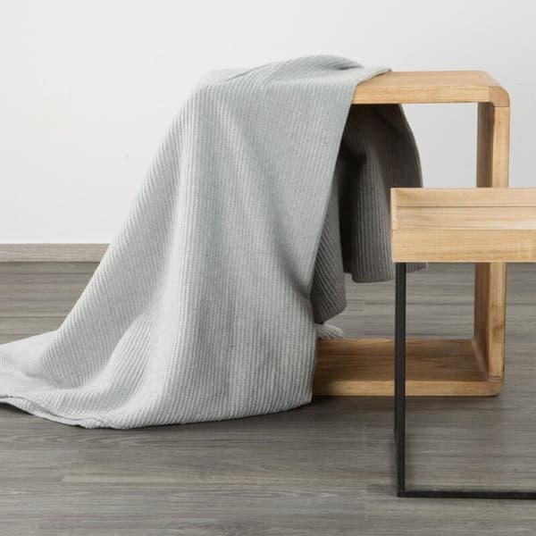 TÆPPE D91 RAV 70 X 160 CM SØLV