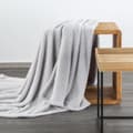 Miniatyrbild 1 av 7: PLÄCKE D91 LORI 70 X 160 CM SILVER