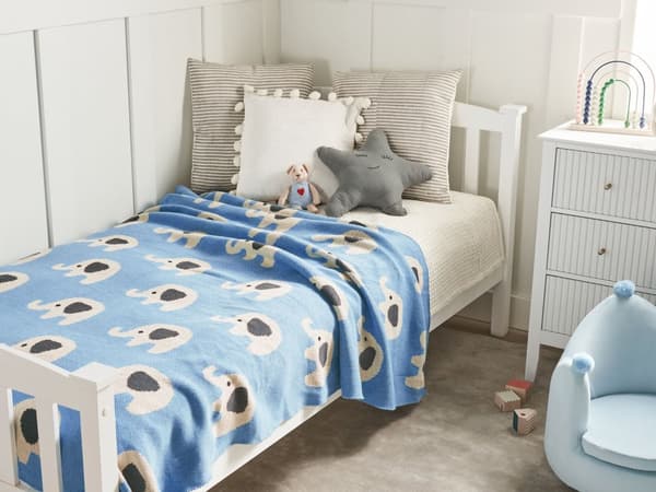 Barnfilt Blå Bomull 130 x 180 cm Säng Överkast Mysig Elefant Mönster Sovrum Barnrum Modern Design
