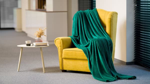 Fleece tæppe 150x200 cm TEESA - grøn