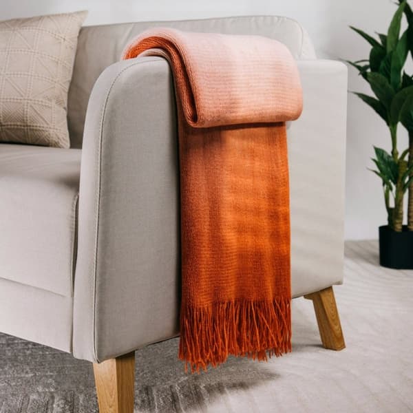 Filt | FINNER | ombre mjuk korall med fransar | 130x170cm | 727894