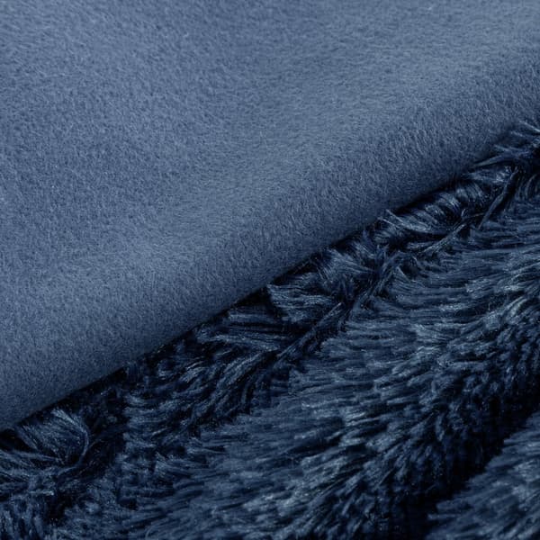 TIFANY 170x210 Design91 marinblå täcke med pälsstruktur