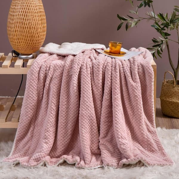 Tæppekast Sherpa 150x200 pudderrosa hvid dobbeltsidet lam