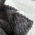 Miniatyrbild 6 av 7: Filtkast Sherpa 150x200 grafitvit dubbelsidig lamm