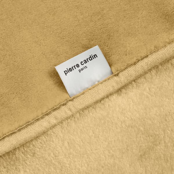 Pierre Cardin CLARA1 Peitto 160x220 Pierre Cardin Eurofirany hunaja pörröinen ja lämmin brodeerattu logo