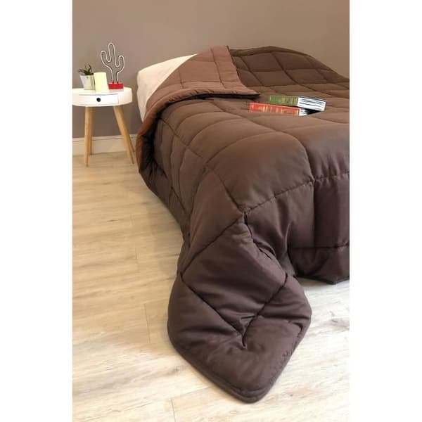 CALGARY Varmt mikrofibertäcke 400g/m² Choklad & Moka 200x200cm