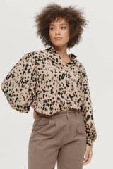 Blus Grace