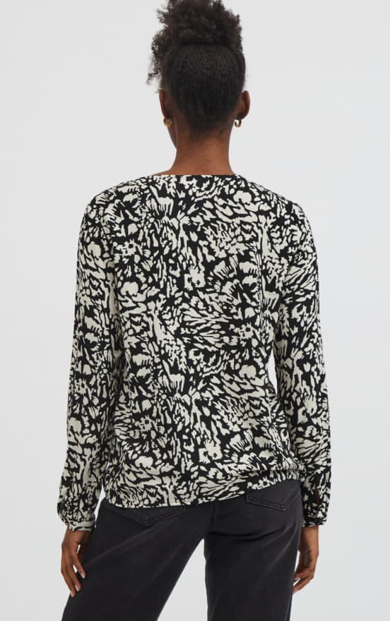 Vila - Viaya LS V-neck Top