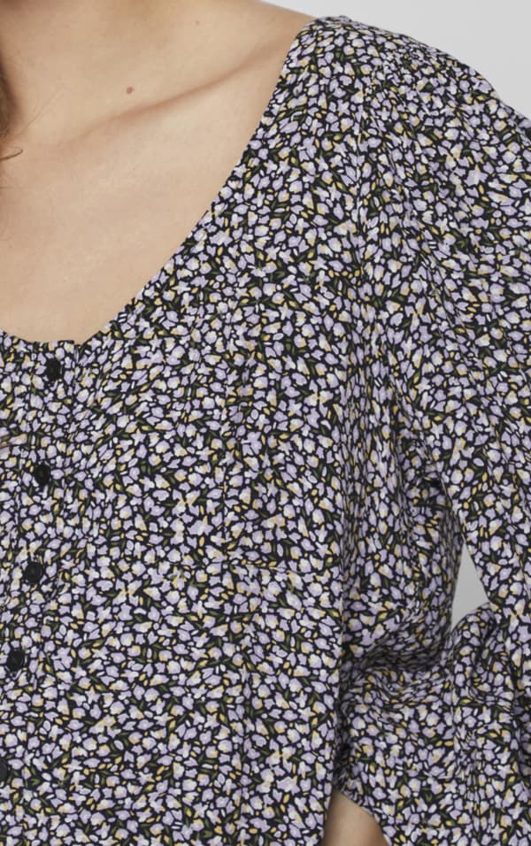 Vila - Vifini V-neck LS Top Alini Print