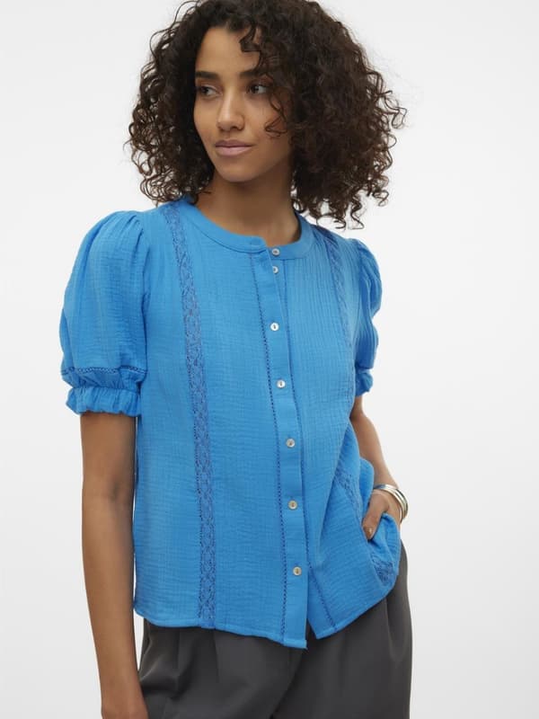 Vero Moda - vmNatali 2/4 Lace Short Top