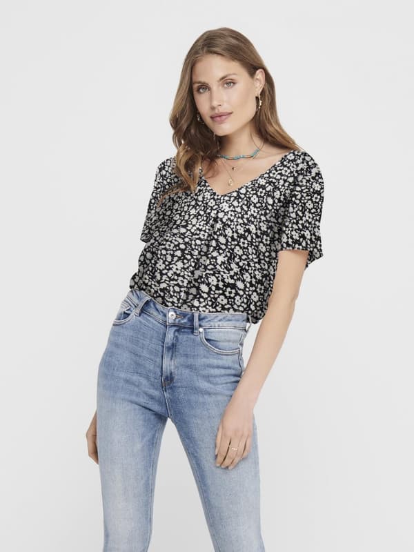 Jacqueline - jdyStarr SS V-neck Top