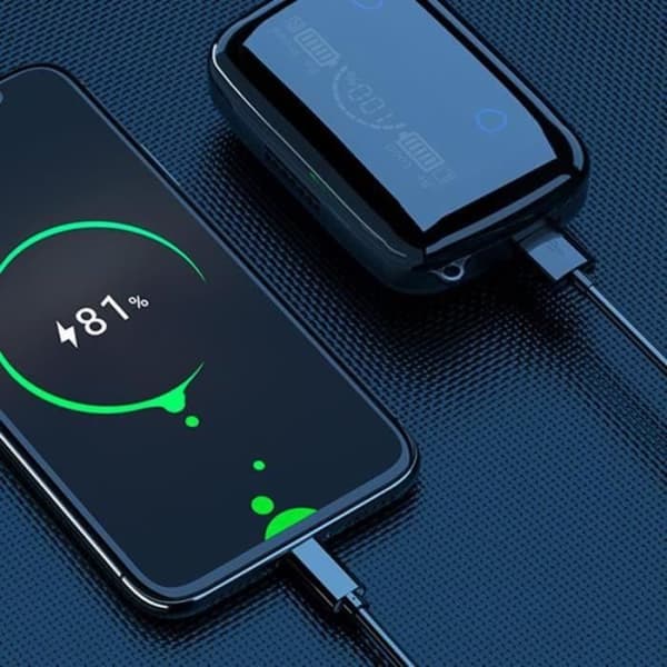 YF23021-m19 Bluetooth Headset 5.1 LED Power Display Brusreducering Touch Magnetic Induction Sports Earbuds