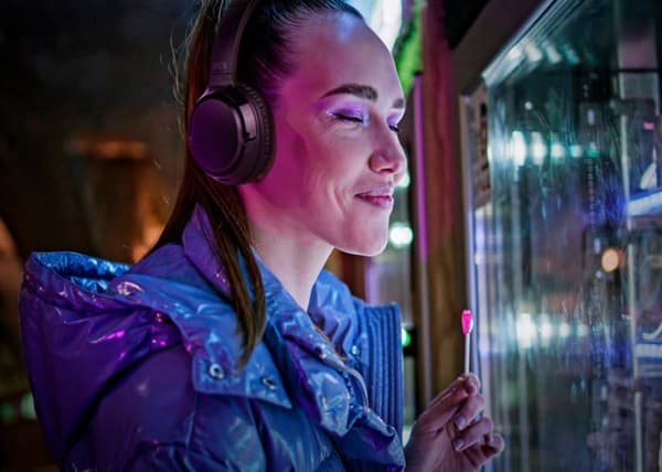 SPC HERON 2 STUDIO – Trådlösa Bluetooth-hörlurar, 50h batteri, dubbel simultananslutning, mikrofon och återvunnen plast - Svart