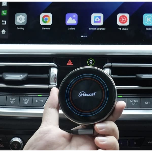 Ottocast OttoAibox i3 PCS46 Trådløs CarPlay AI-boks til BMW