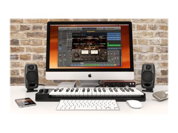 IK Multimedia iLoud Micro Monitors