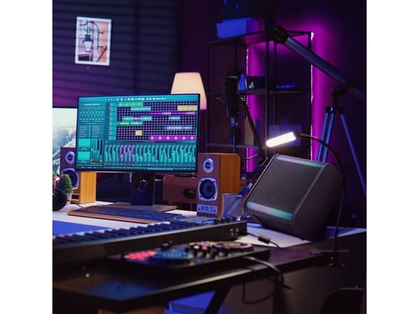 LG STAGE301.AEUSLBK