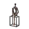 Miniatyrbild 1 av 2: POSE Man på kub L9xB9xH26 cm