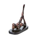 Miniatyrbild 1 av 2: Pose Staty Ben Upp Brons/Svart 18x8x17 cm.