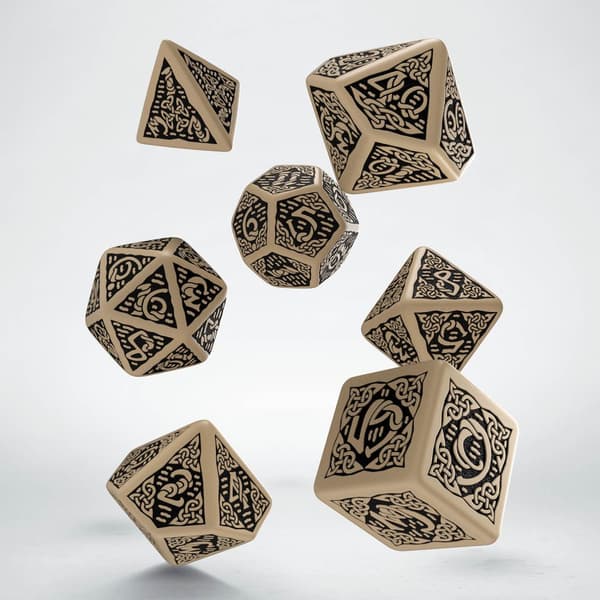 Tärningsset - Celtic Beige & black (SCER18) - Brädspel