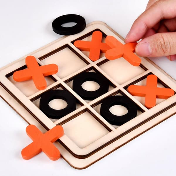 Tic Tac Toe-spill i tre - assorterte farger