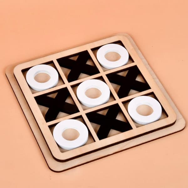 Tic Tac Toe-spill i tre - assorterte farger