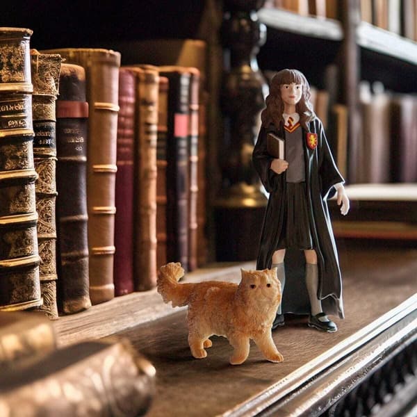 Schleich Harry Potter 42635 Hermione & Koukkujalka