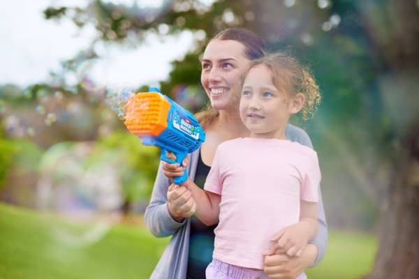 BUNCH O BUBBLES Mega Bubble Blaster - stor motoriserad bubbelkanon