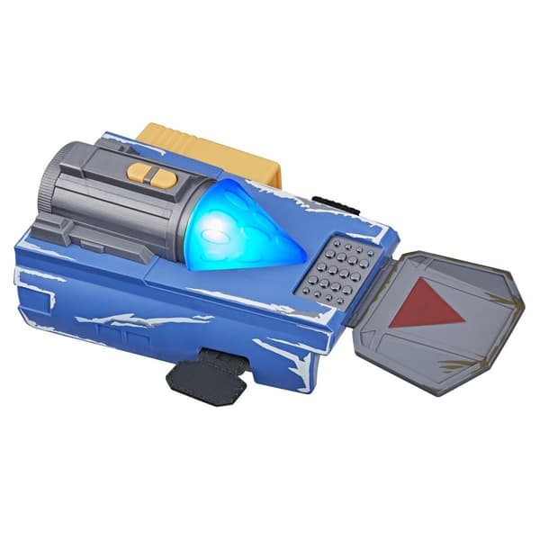 Star Wars The Mandalorian Dual Attack Gauntlet