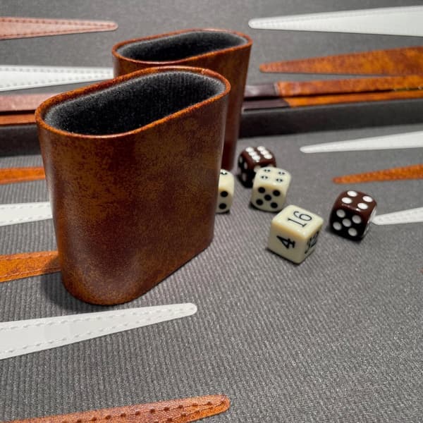 Buffalo backgammon Piping brun 46x28 cm