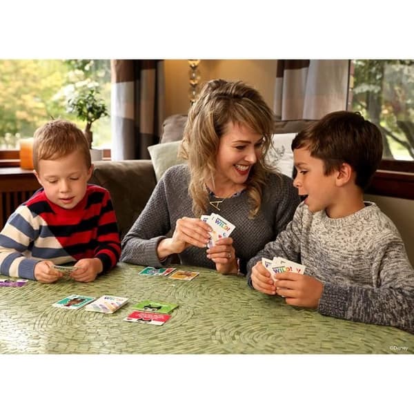 Kortspel - Funko Something Wild Card Game - Skurkar - 2-4 spelare - 15 minuter - 6 år