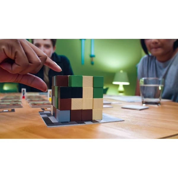 Ravensburger Minecraft: Builders & Biomes -brætspil