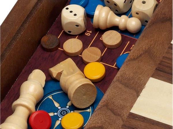 Trälåda - CAYRO - 5 spel - Gåsspel, Småhästar, Schack, Dam och Backgammon