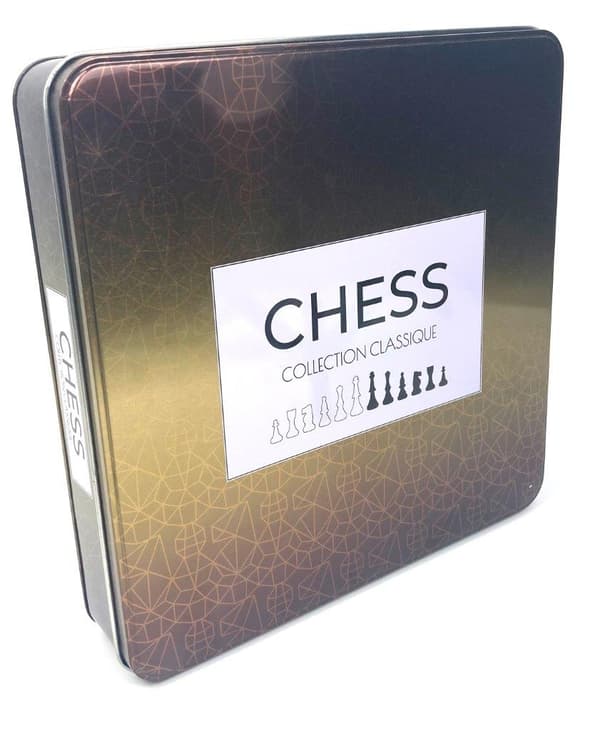 Chess game that comes in a tin box