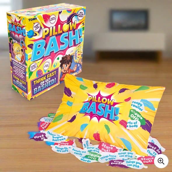 Pillow Bash Family Fun Game For Everyone by Tomy