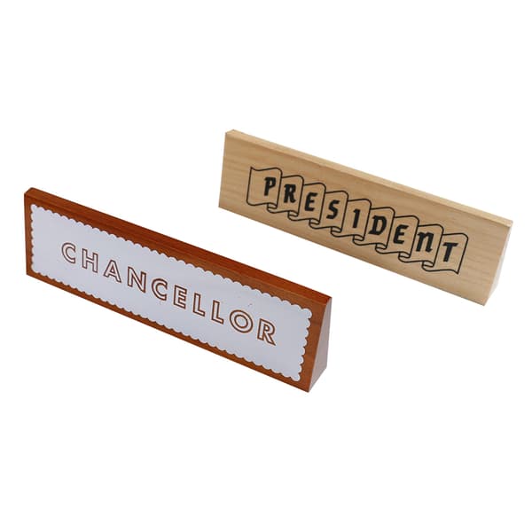 Secret Hitler / Det ultimative strategiske brætspil med politiske intriger