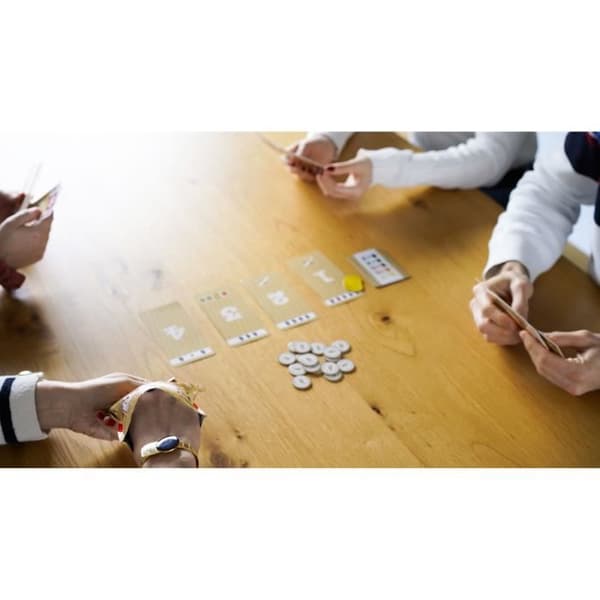 Festspel - Chipspaket - 2-5 spelare - 30 min - Blandat
