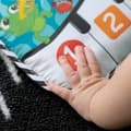 Miniatyrbild 4 av 6: Kudde Baby Einstein Ocean Explorers Neptune's Kick & Explore Musik